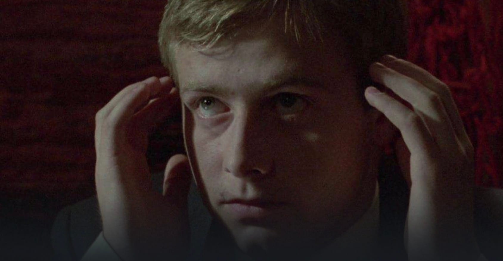 Dekalog 6: Hands